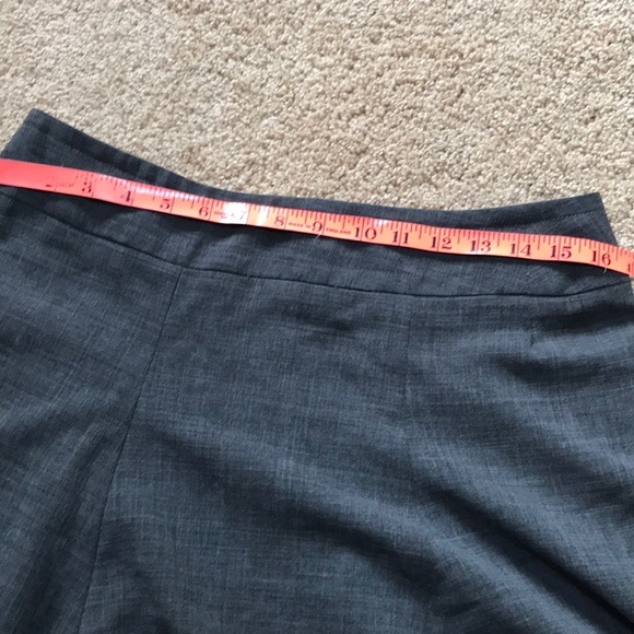 AKRIS PUNTO heather grey size 10 mini skirt - Picture 7 of 8